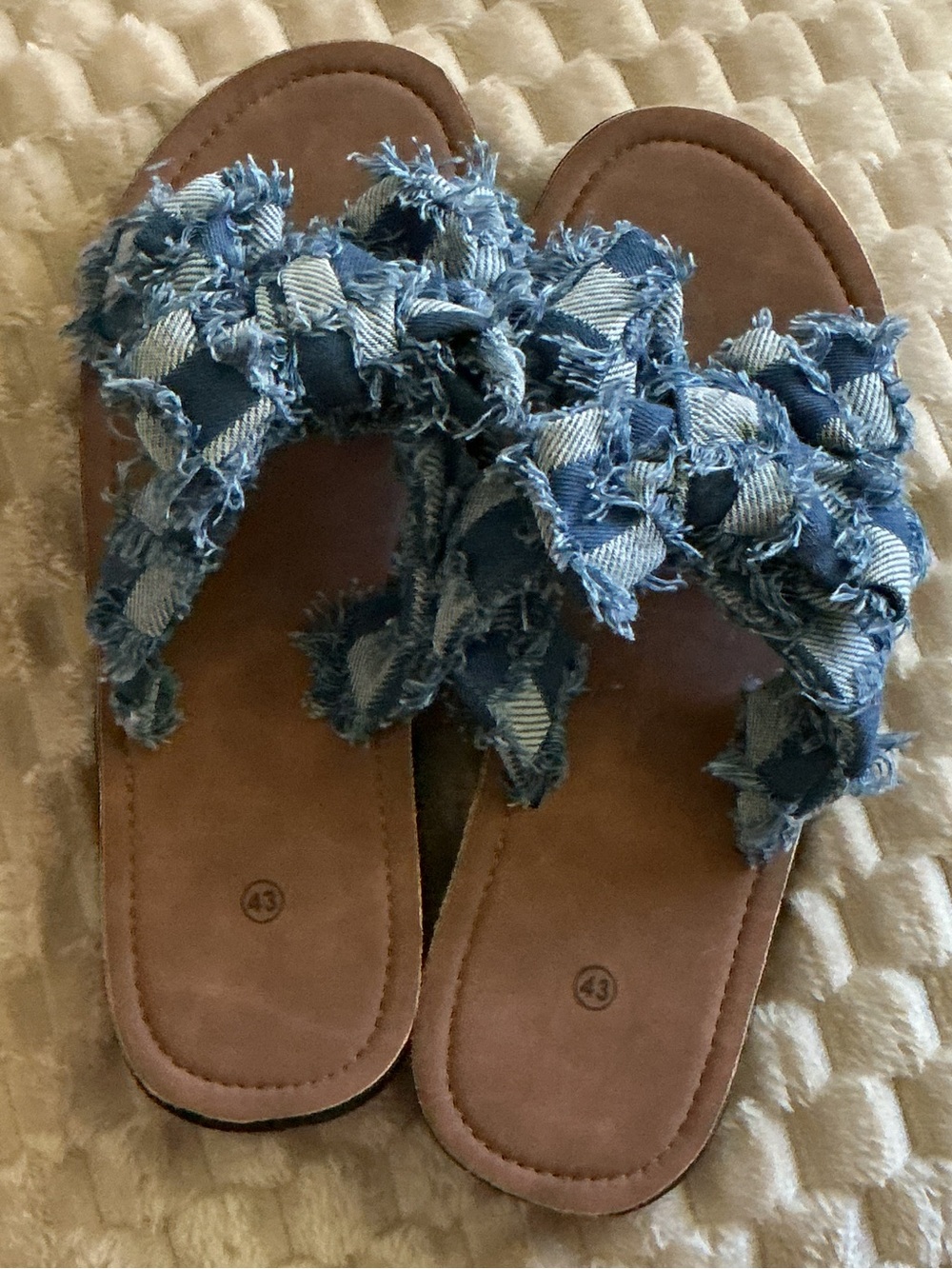 💙 Denim Ruffle Slide Sandals – Size 43 💙